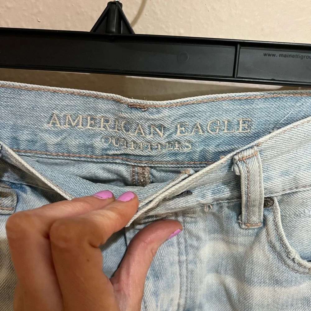 Distressed Denim Shorts - Picture 3 of 5